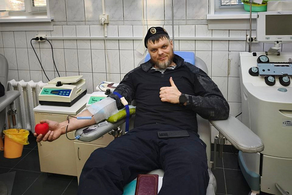 Донорская помощь длиною в 10 лет