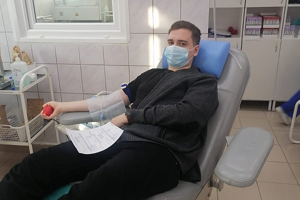 Надежные помощники Службы крови