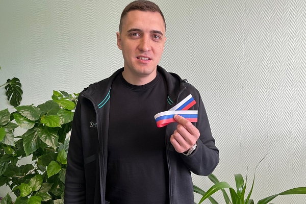 Патриотическая акция, посвященная Дню России, прошла на Окружной станции переливания крови.