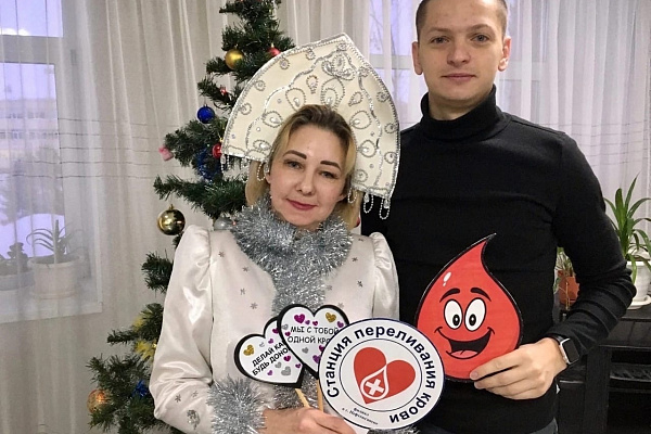 Служба крови Югры поздравила доноров с Новым годом