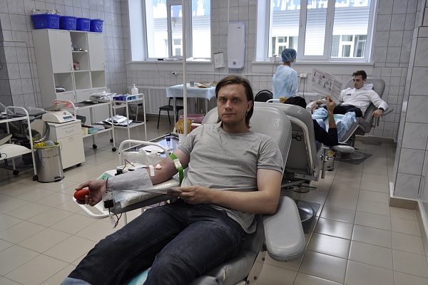 Корпоративная донорская акция для специалистов Мегиона 