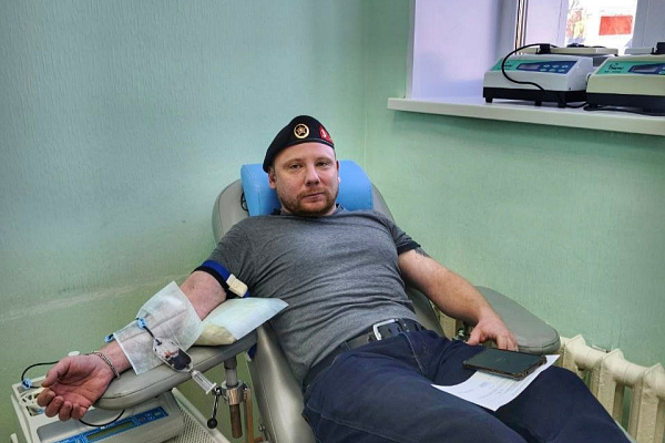 Донорская помощь длиною в 10 лет