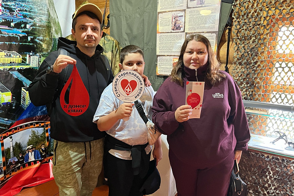 Служба крови вновь на празднике первой улицы