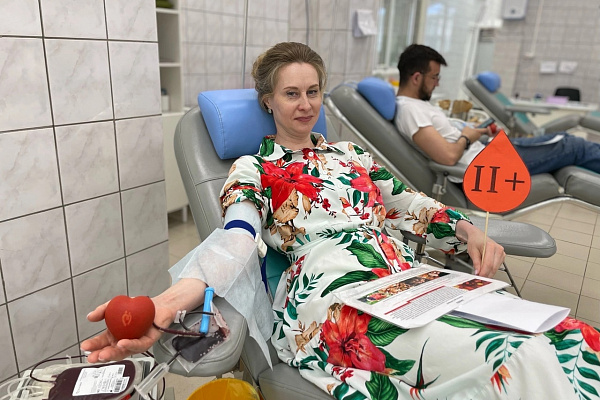 Сотрудники Драмтеатра организовали донорский день