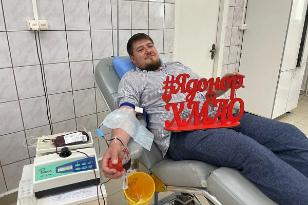 Сотрудники Драмтеатра организовали донорский день