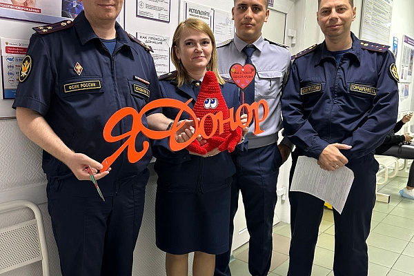 Доноры в погонах