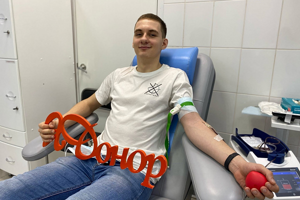 Студенты СурГПУ сдали 5 литров крови