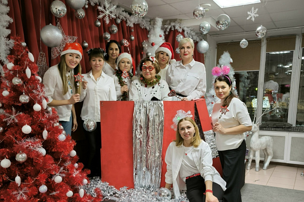 Теплые традиционные встречи