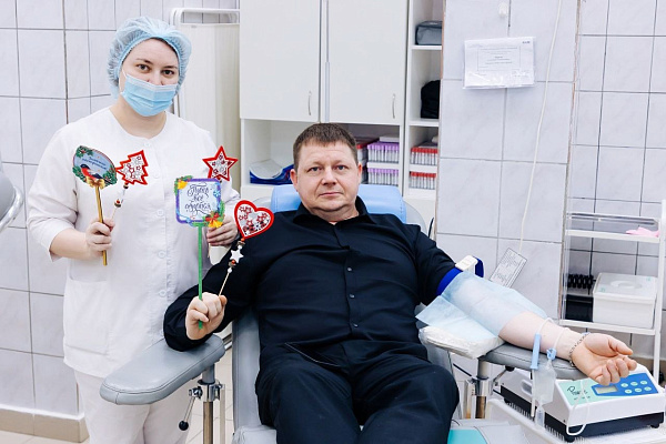 С новым годом, доноры Югры